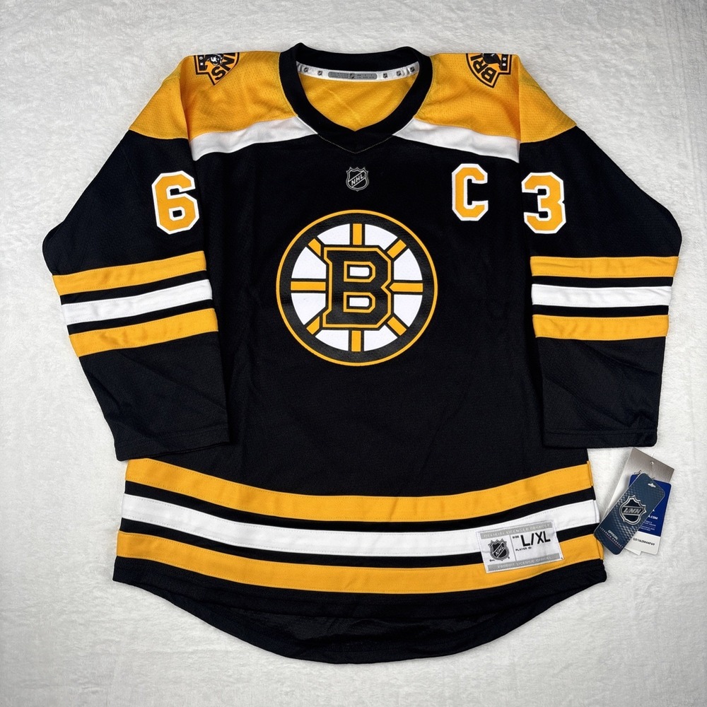 NHL Official Boston Bruins Brad Marchand #63 NHL Jersey Youth Large/XL NWT